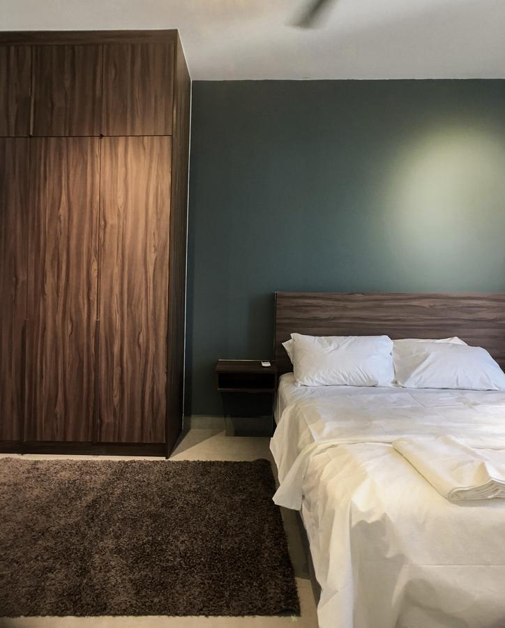 Cozy Kanvas Soho Apartment